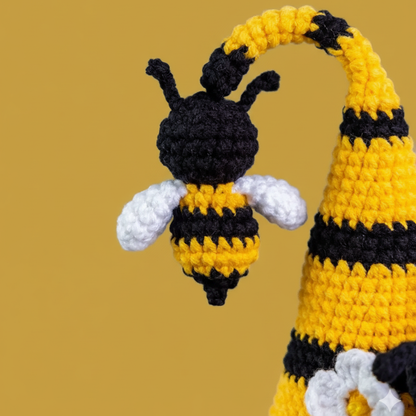 Crochet Patterns Gnome with Bee